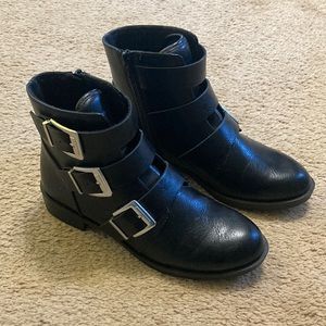 Time and Tru short boots with zippers